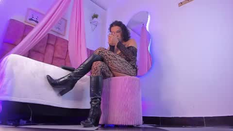 Angel  online show from July 24, 12:23 pm