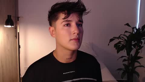 Snapshot of angelcossio chatting on January 17, 5:53 pm Angel online show from January 17, 5:53 pm