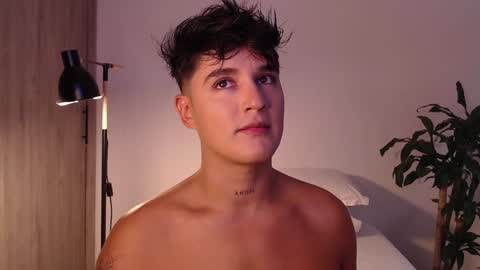 Snapshot of angelcossio chatting on January 14, 8:26 pm Angel online show from January 14, 8:26 pm