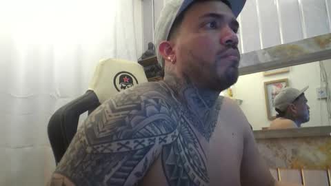 angellatino0 online show from November 1, 4:16 am