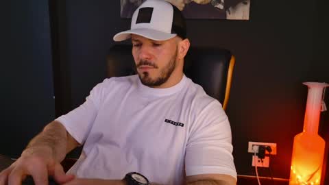 BlackWolf online show from April 19, 11:20 am