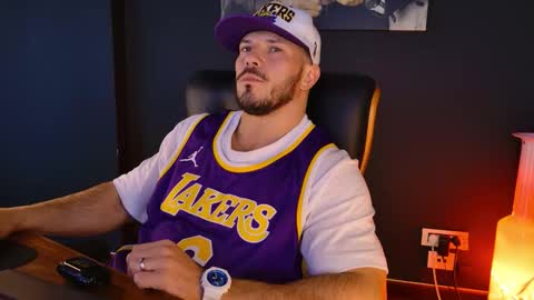 BlackWolf online show from November 25, 12:29 pm