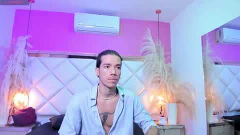 Angelo online show from April 16, 11:32 am