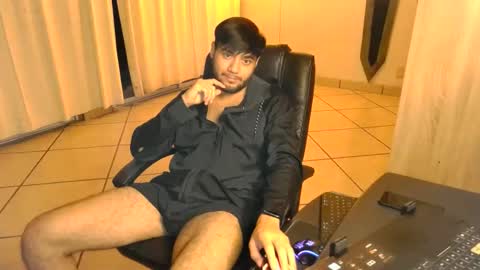 Snapshot of angrydeimos chatting on October 12, 4:06 am Deimos online show from October 12, 4:06 am