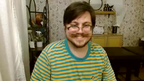 Answer4242 online show from September 22, 9:42 am