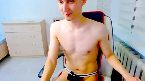 Snapshot of anthony_broown chatting on October 22, 9:40 pm anthony_broown online show from October 22, 9:40 pm