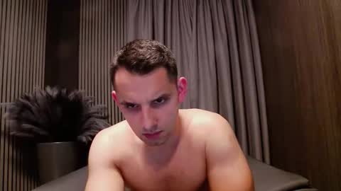 HI My name is Antonio online show from March 7, 8:28 pm