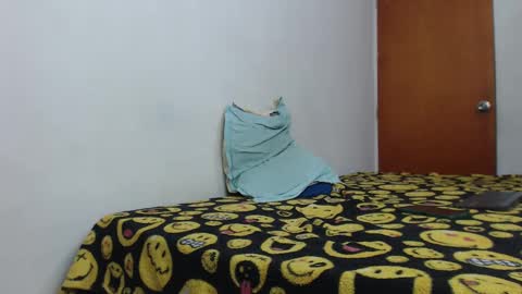 Snapshot of antony_smithh chatting on February 10, 11:34 pm antony_smithh online show from February 10, 11:34 pm