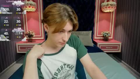 YummyTony online show from November 14, 8:32 pm