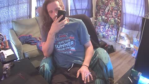 Apok online show from December 18, 1:23 pm