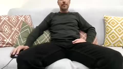 aragon9999 online show from March 25, 9:30 pm