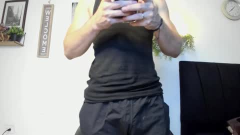 Snapshot of ares_parker chatting on October 4, 3:22 am ares_parker online show from October 4, 3:22 am