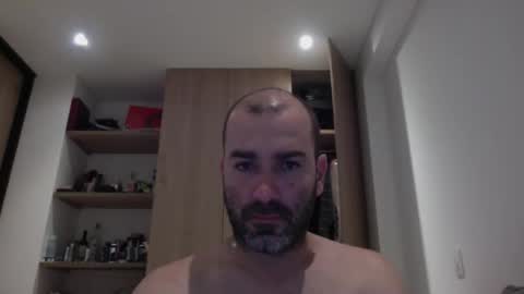 aristi11 online show from November 13, 5:01 am