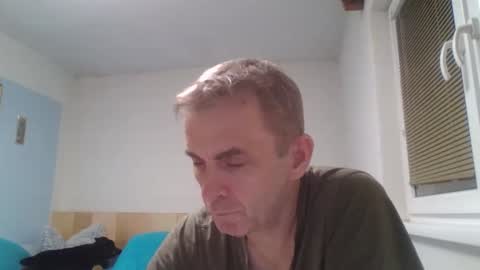 Snapshot of aromannn chatting on October 20, 6:12 pm aromannn online show from October 20, 6:12 pm