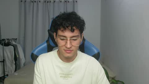   online show from February 1, 4:03 am