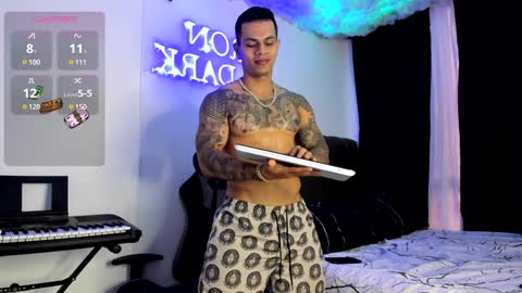 DarkMaster online show from February 3, 2:24 pm