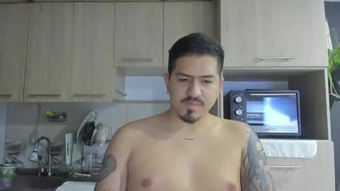Snapshot of aronwilliams69 chatting on October 13, 11:22 pm ARON  Independent model  online show from October 13, 11:22 pm