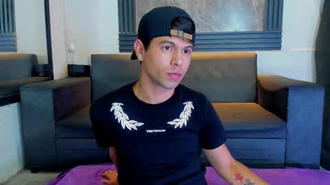 Aroon   online show from December 21, 7:11 pm