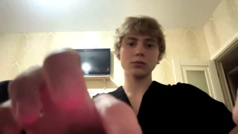 artem228play online show from June 2, 2:12 am