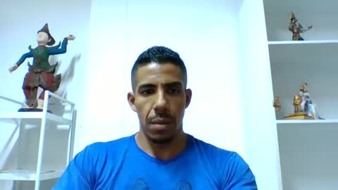 Snapshot of artmanuelarturo chatting on September 25, 2:27 pm artmanuelarturo online show from September 25, 2:27 pm