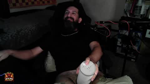 DevilPup75 online show from April 15, 1:44 pm