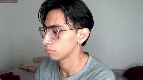 Ash online show from December 16, 1:01 am