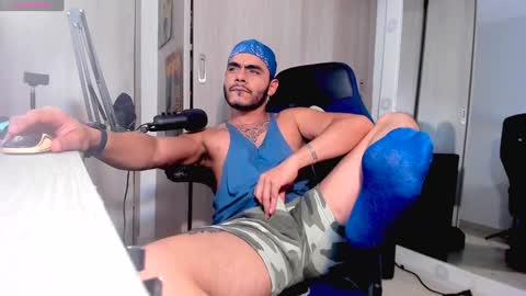 ashton scott online show from January 23, 10:44 pm