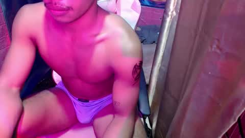 asian_fucker18 online show from November 12, 5:19 pm