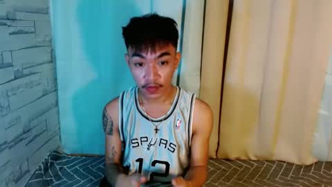 Snapshot of asian_kimxxx chatting on December 3, 10:59 am don online show from December 3, 10:59 am