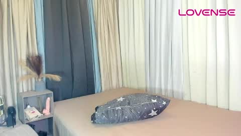 asiancum_peter online show from June 4, 3:23 am