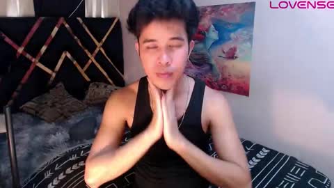 asiancum_peter online show from March 9, 2:38 am