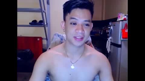 asiandreamboyx online show from October 7, 9:13 am