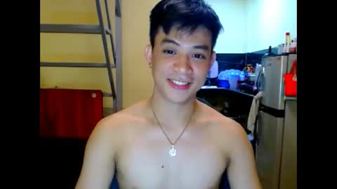 asiandreamboyx online show from March 5, 5:36 am