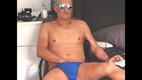 askil8802 online show from March 29, 10:43 pm