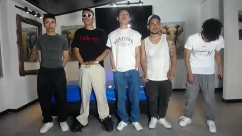 THOMAS AND DAMIAND online show from April 10, 9:11 pm