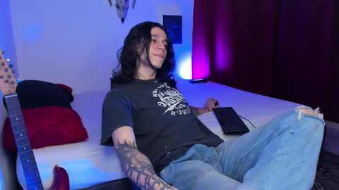 asmodeuszz online show from February 12, 6:51 am