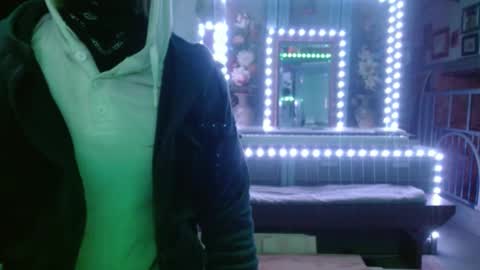 SIR WILLIAM online show from January 16, 11:26 am