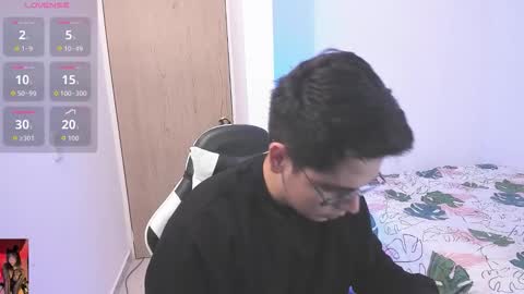 Asta Kuno online show from February 18, 7:50 am