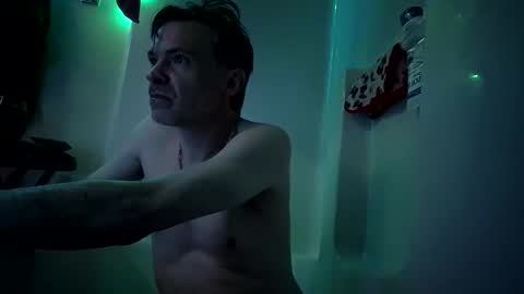 jonnyandrew online show from March 15, 8:22 am