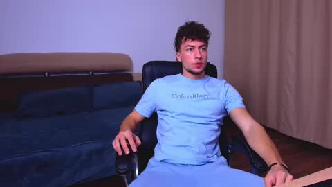 AtlasCharm online show from March 1, 12:34 pm