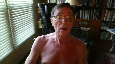 Atlhung9 online show from July 6, 11:49 pm