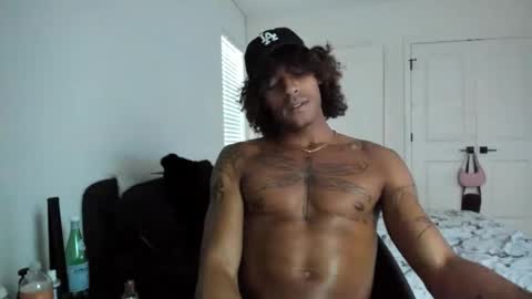 augiexrated online show from January 6, 10:36 pm