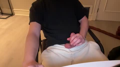 August Cox online show from April 15, 9:31 am