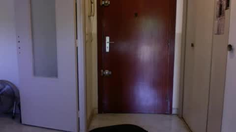 auguste688483 online show from June 20, 1:49 pm