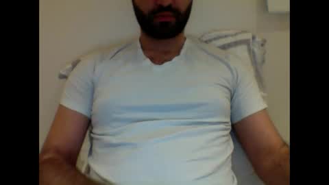 aussie099 online show from December 14, 11:18 am