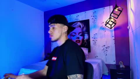 AUSTIN  online show from February 16, 2:11 am