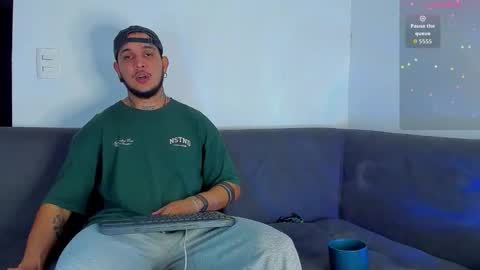 A online show from October 21, 9:39 pm