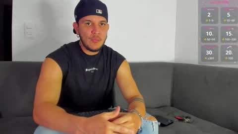 A online show from October 26, 12:12 am