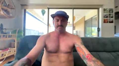 austintoner85 online show from September 9, 12:54 am