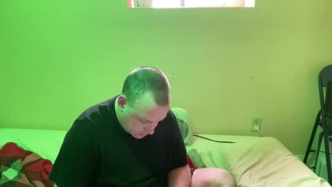 Auz online show from December 20, 7:21 pm